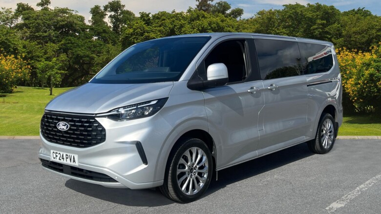 Ford Tourneo Custom 320 L2 Diesel Fwd 2.0 EcoBlue 136ps H1 Titanium 8 seater